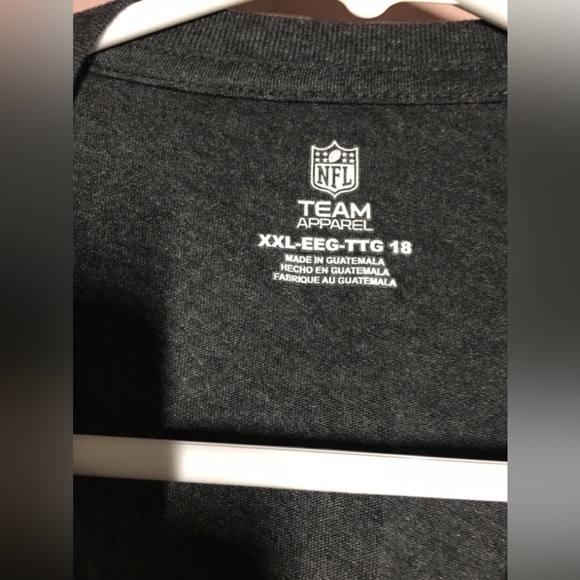 N.E Patriots Tee - Picture 3 of 3